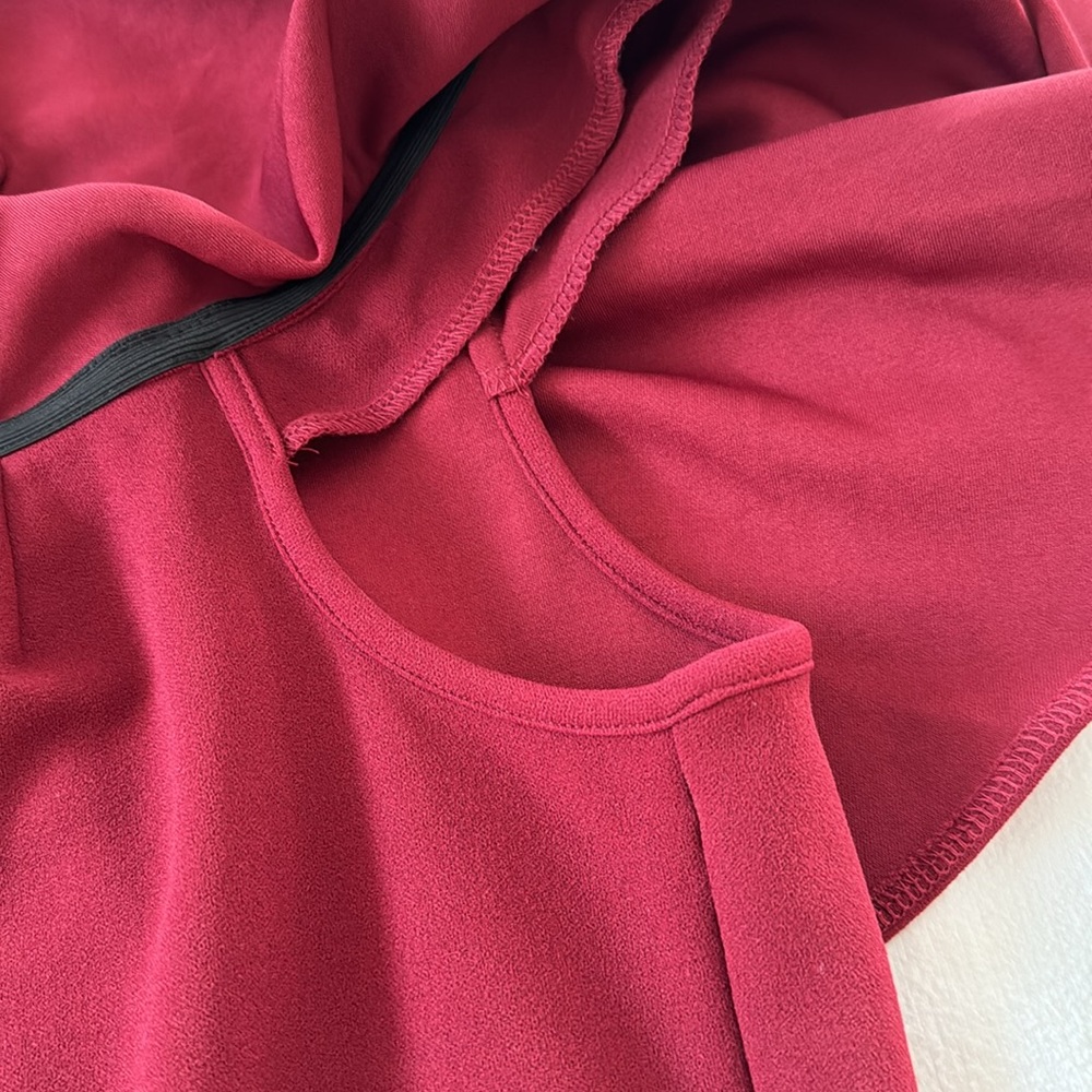 Sugar + Lips Burgundy Off The Shoulder Jumpsuit Size M NWT - Picture 6 of 9